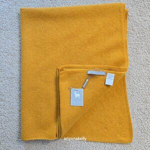 NWT In2Cashmere Cashmere Scarf Knit Golden Mustard Yellow